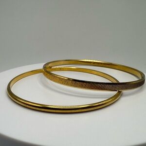 Vintage Trifari Gold-Tone Bangle Bracelet Set – Classic 2-Piece Lot